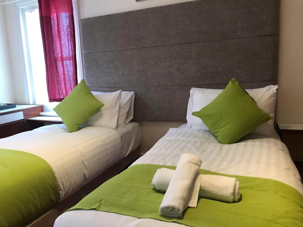 Pearl & Pebbles Eastbourne Hotell Exteriör bild