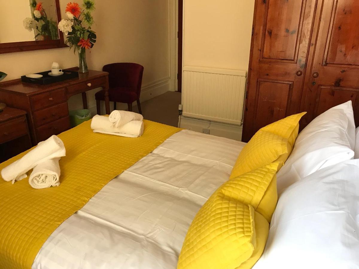Pearl & Pebbles Eastbourne Hotell Exteriör bild