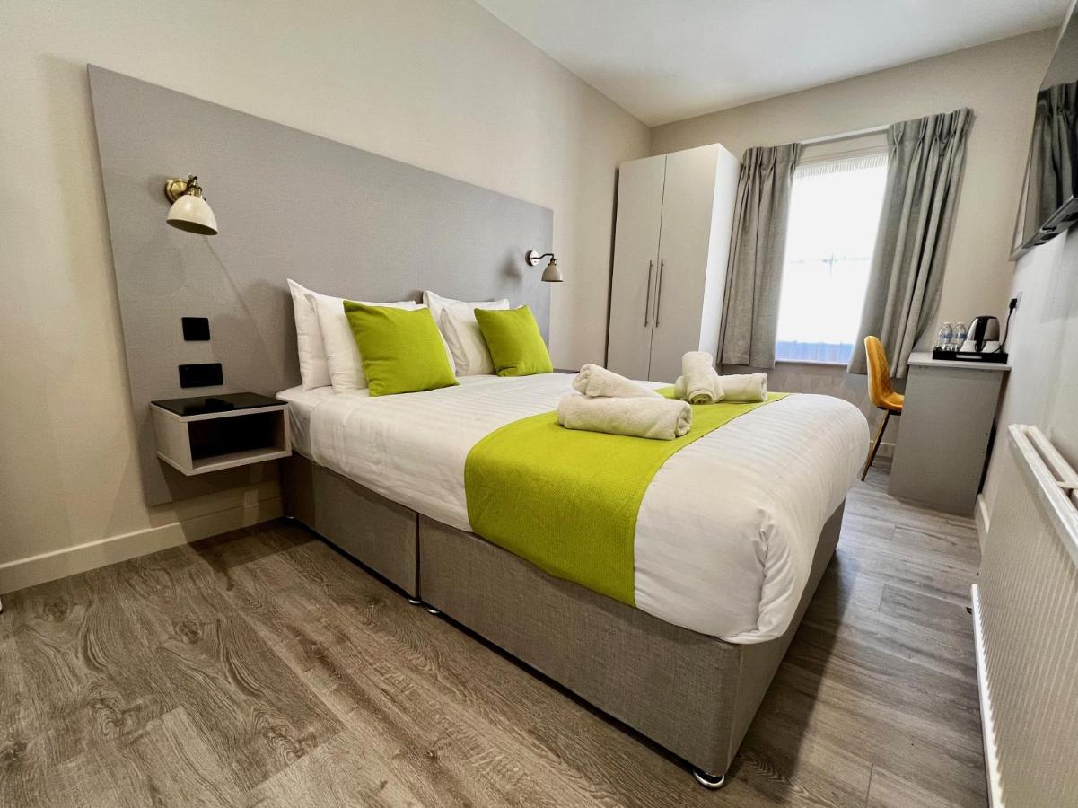 Pearl & Pebbles Eastbourne Hotell Exteriör bild