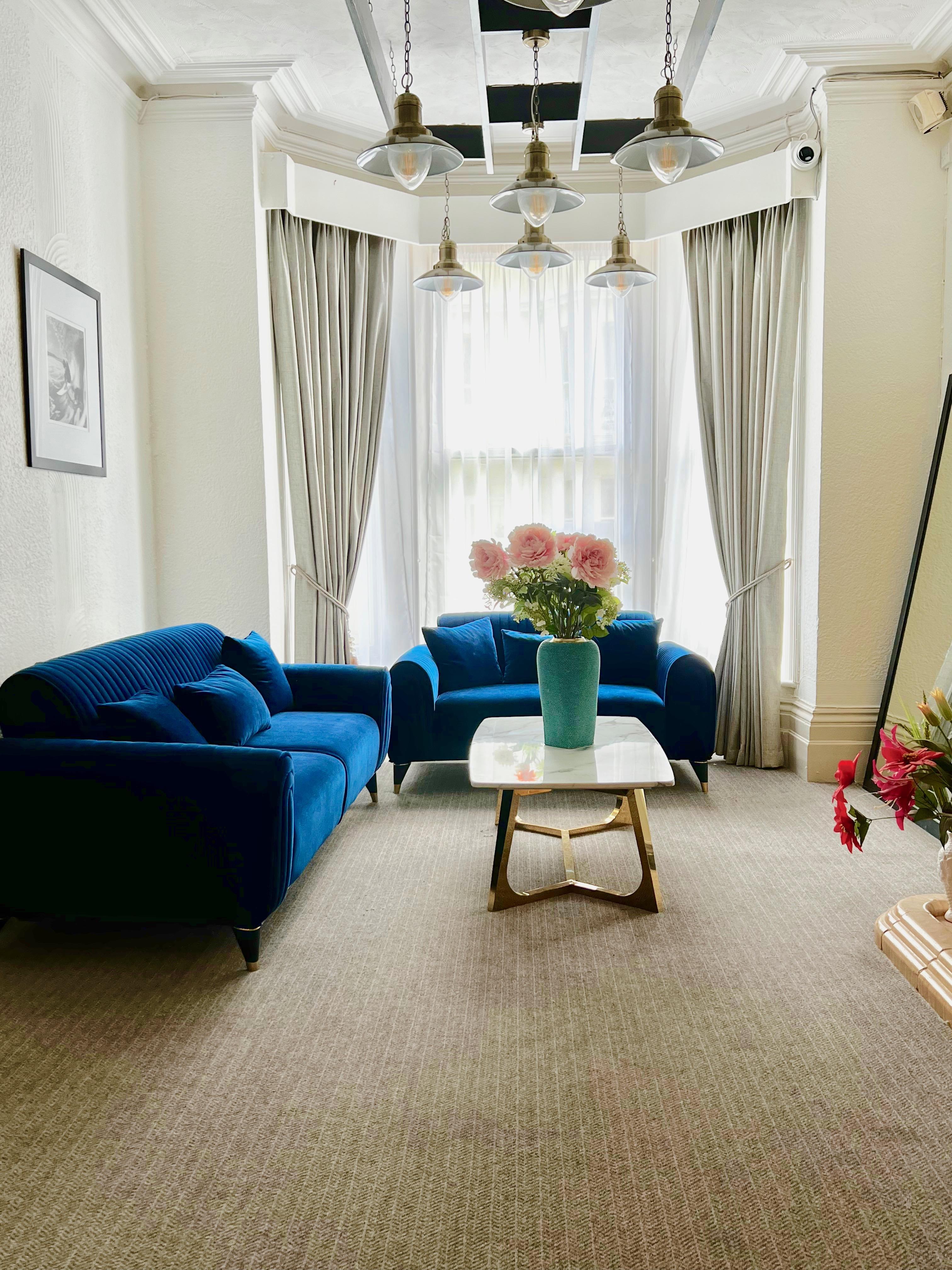 Pearl & Pebbles Eastbourne Hotell Exteriör bild