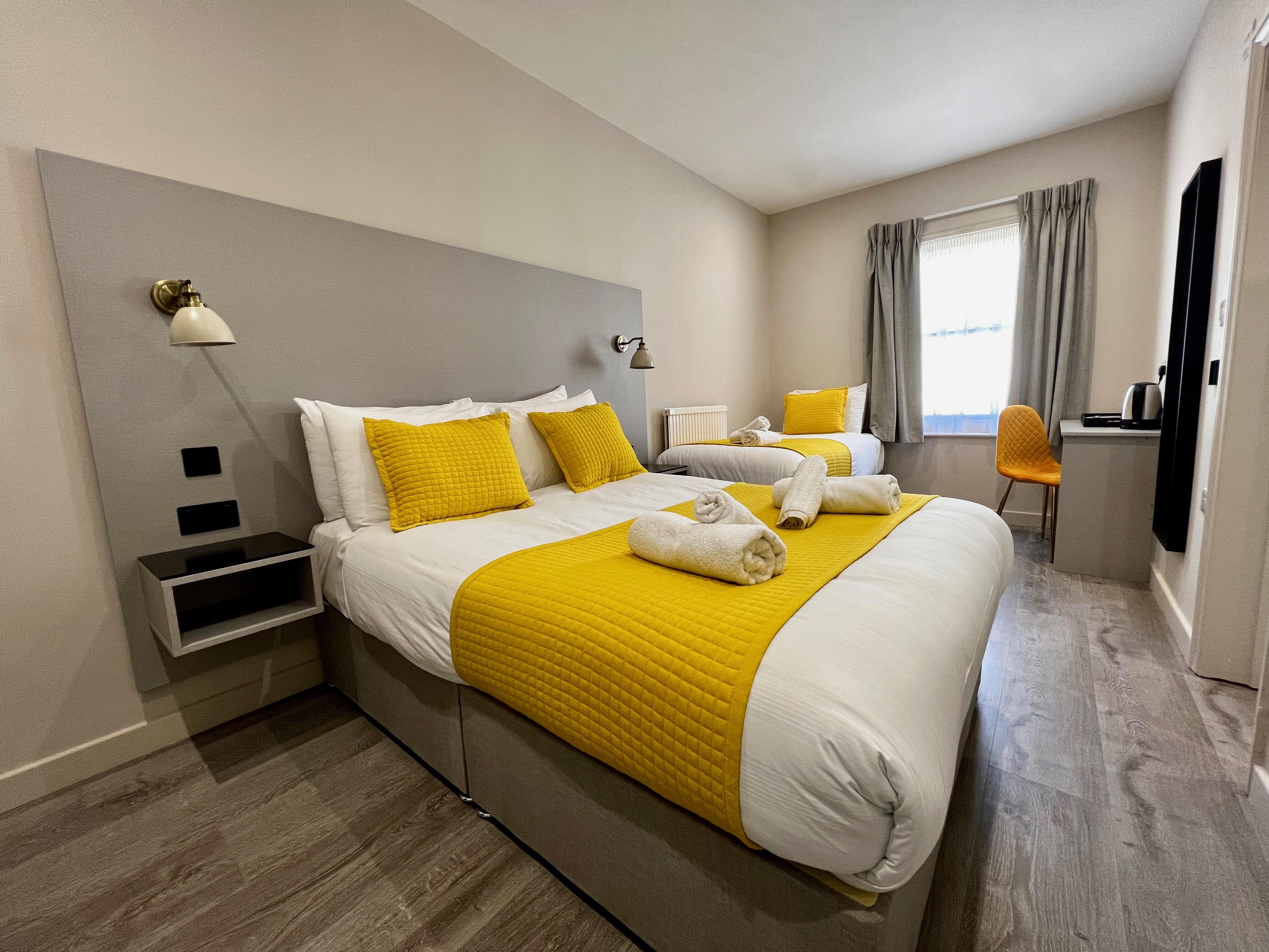 Pearl & Pebbles Eastbourne Hotell Exteriör bild
