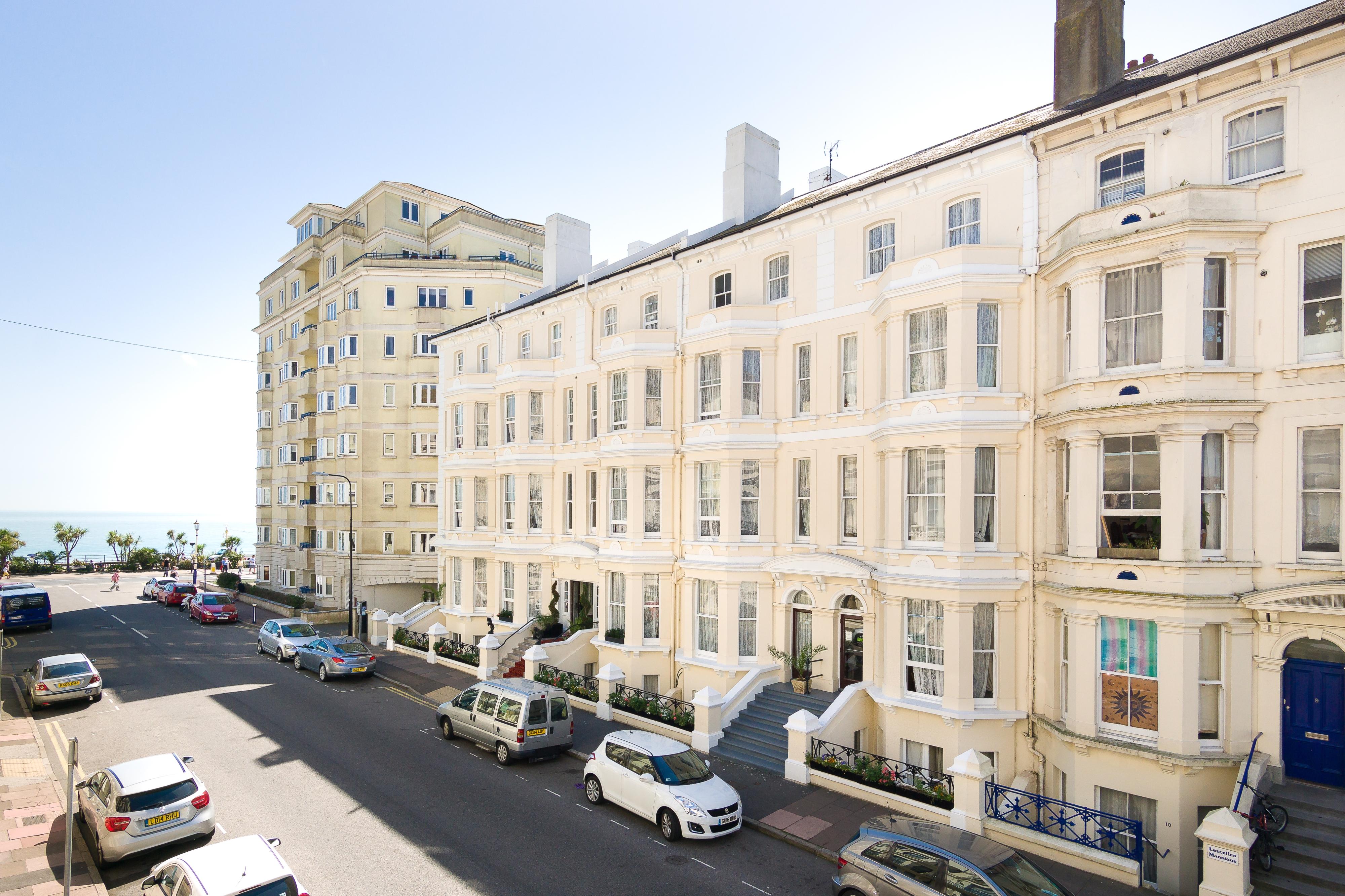 Pearl & Pebbles Eastbourne Hotell Exteriör bild
