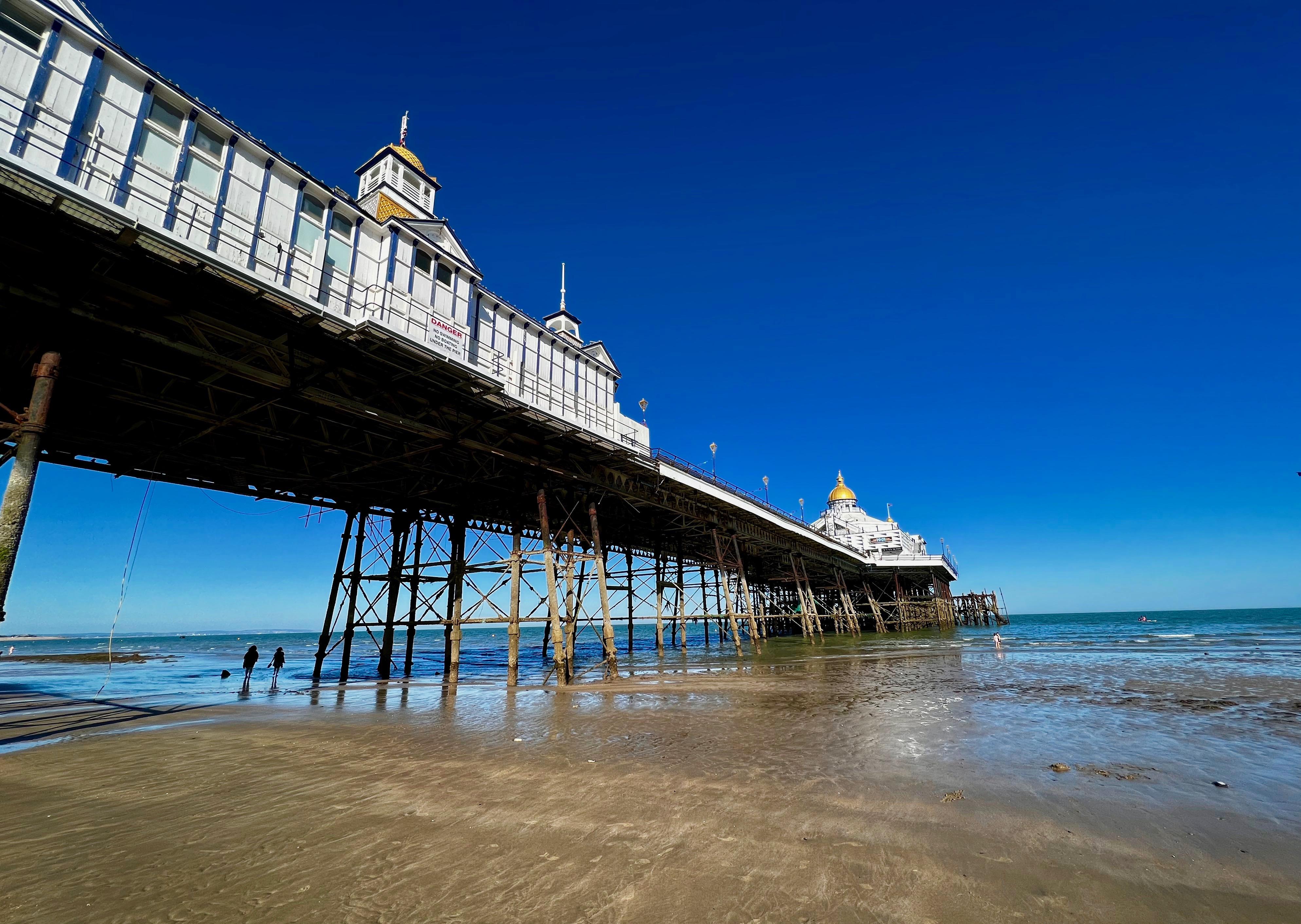 Pearl & Pebbles Eastbourne Hotell Exteriör bild