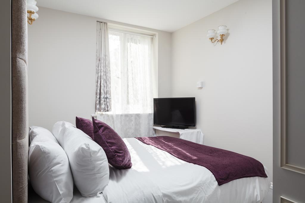 Pearl & Pebbles Eastbourne Hotell Exteriör bild
